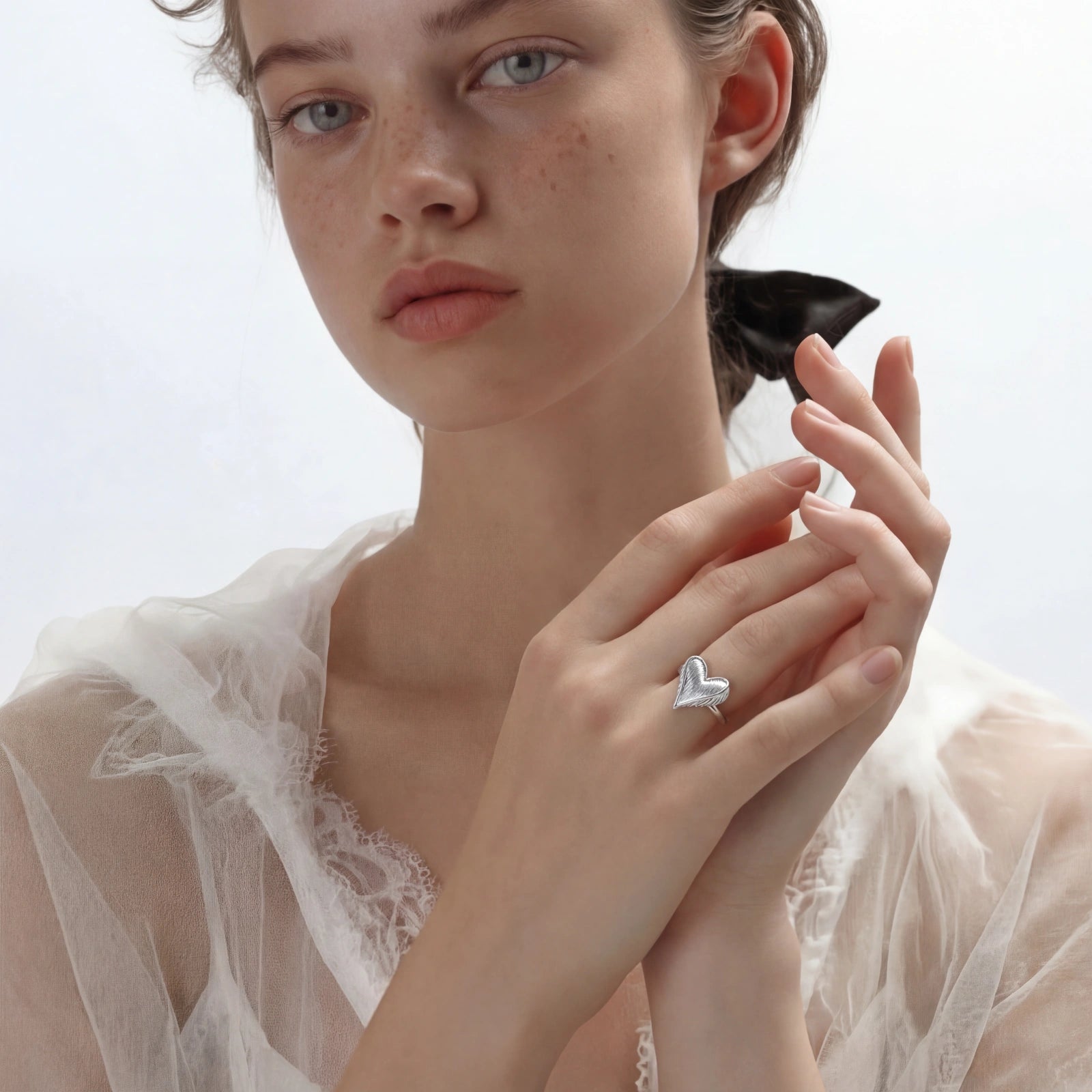 Feathered Heart Ring - White Gold