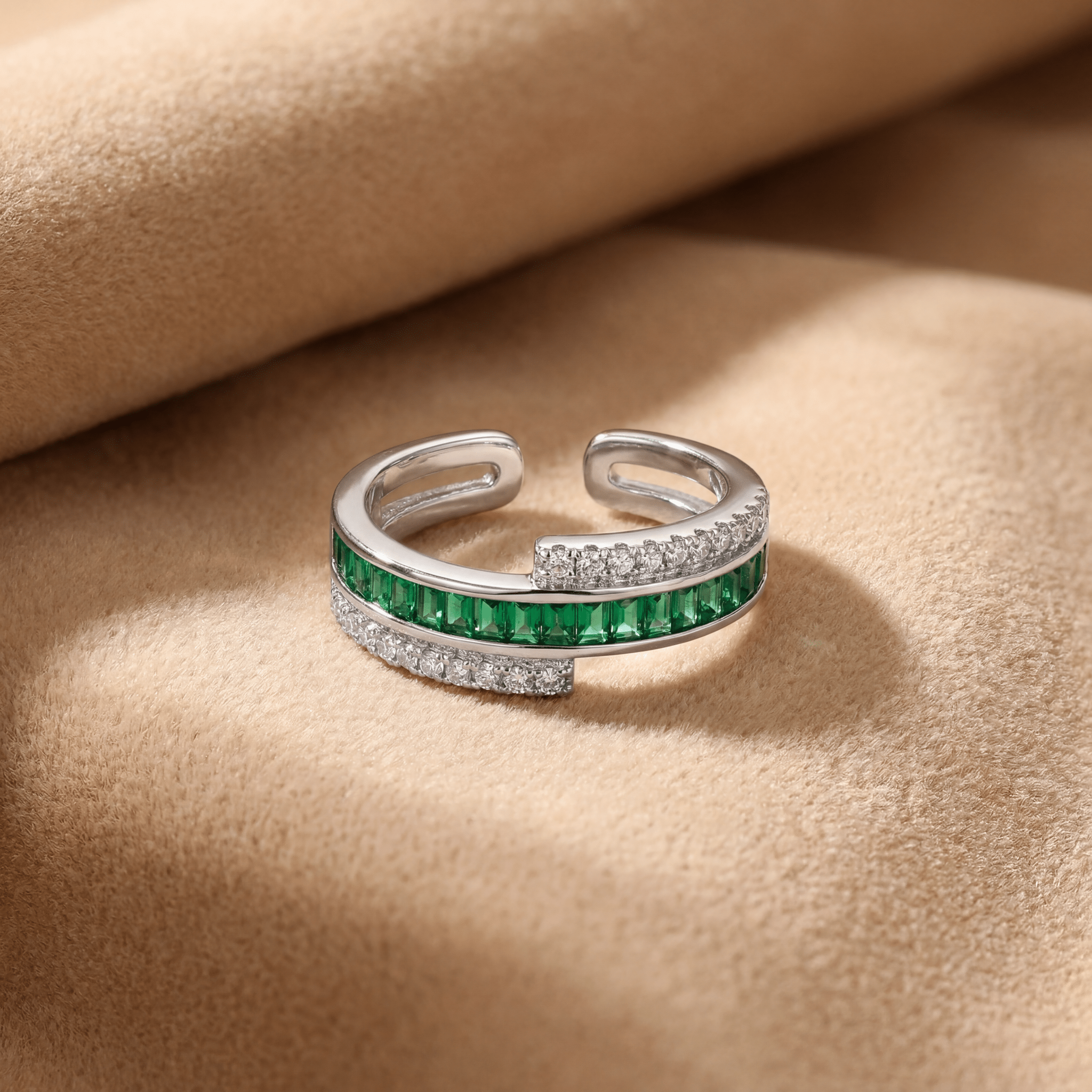 Emerald Layers Adjustable Ring - Myuniclab